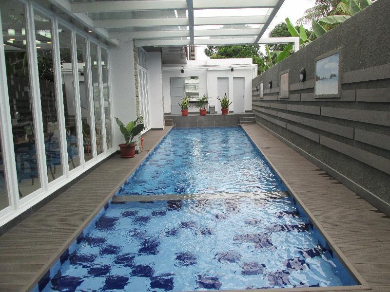 Maxonehotels At Belstar Belitung Tanjung Pandan Exterior photo