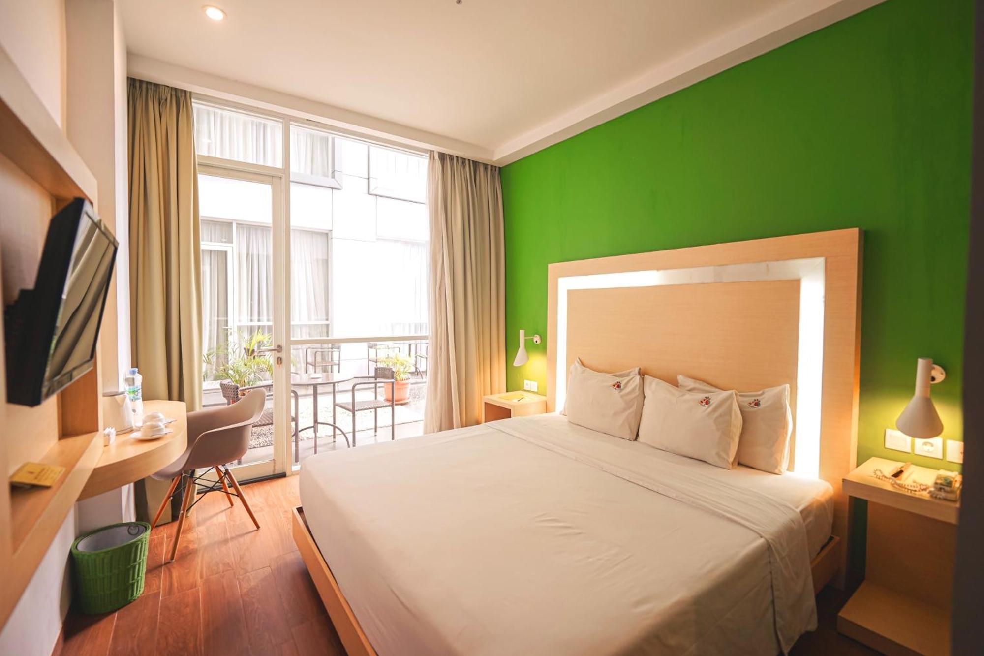 Dk Belstar Hotel Belitung Tanjung Pandan Exterior photo
